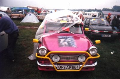 Trabi frisch aus der Tüte.