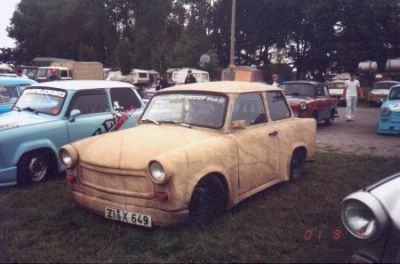 Dieser Zittauer Trabi gefiel wegen der ungewöhnlichen Lackierung.