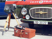 Einsatzfahrzeug und Ausr&uuml;stung